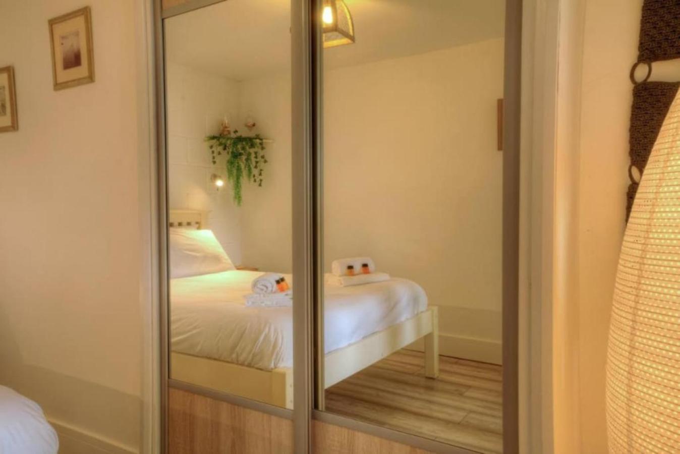 Air Maison - Solent View Beachfront Apartment جنوب هايلينغ المظهر الخارجي الصورة