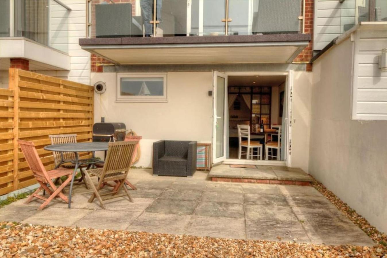 Air Maison - Solent View Beachfront Apartment جنوب هايلينغ المظهر الخارجي الصورة